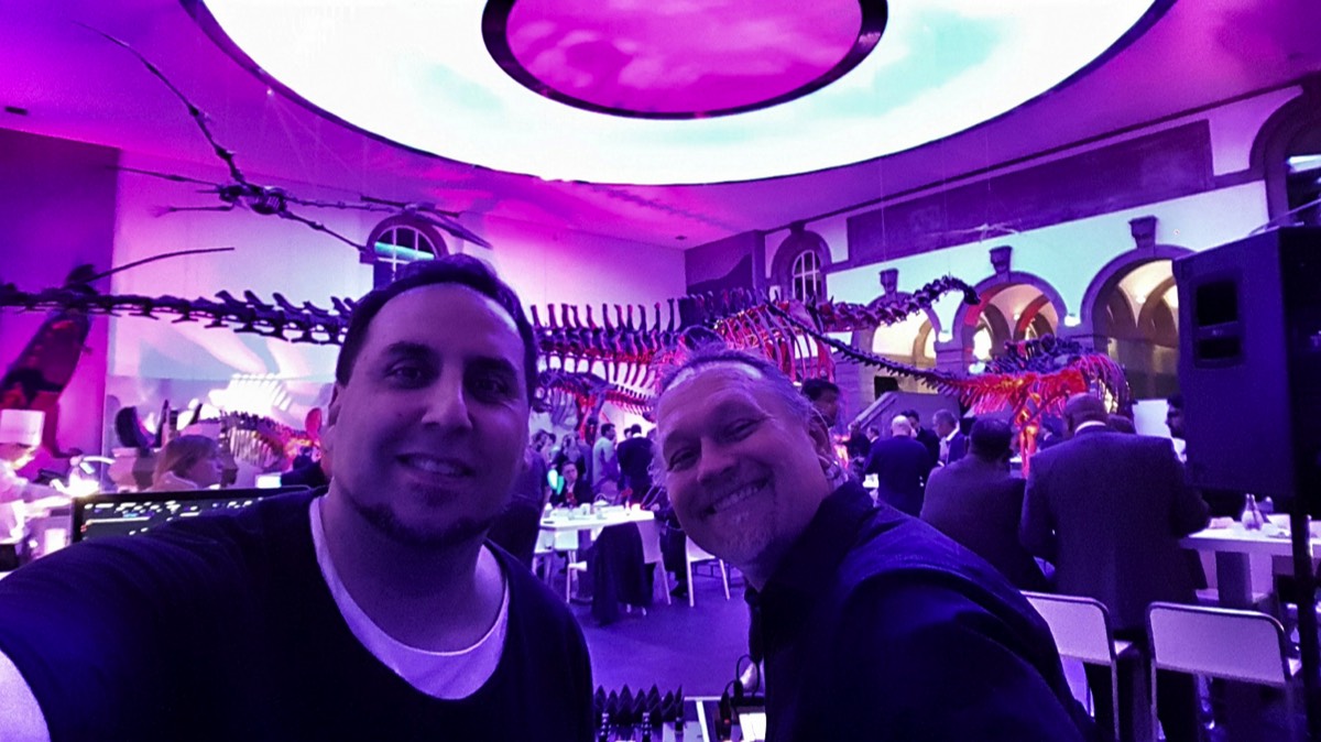 DJ Ufuk bei einem Event im Senckenberg Museum